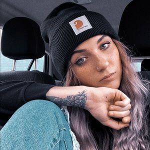 Meet your Posher, Briana